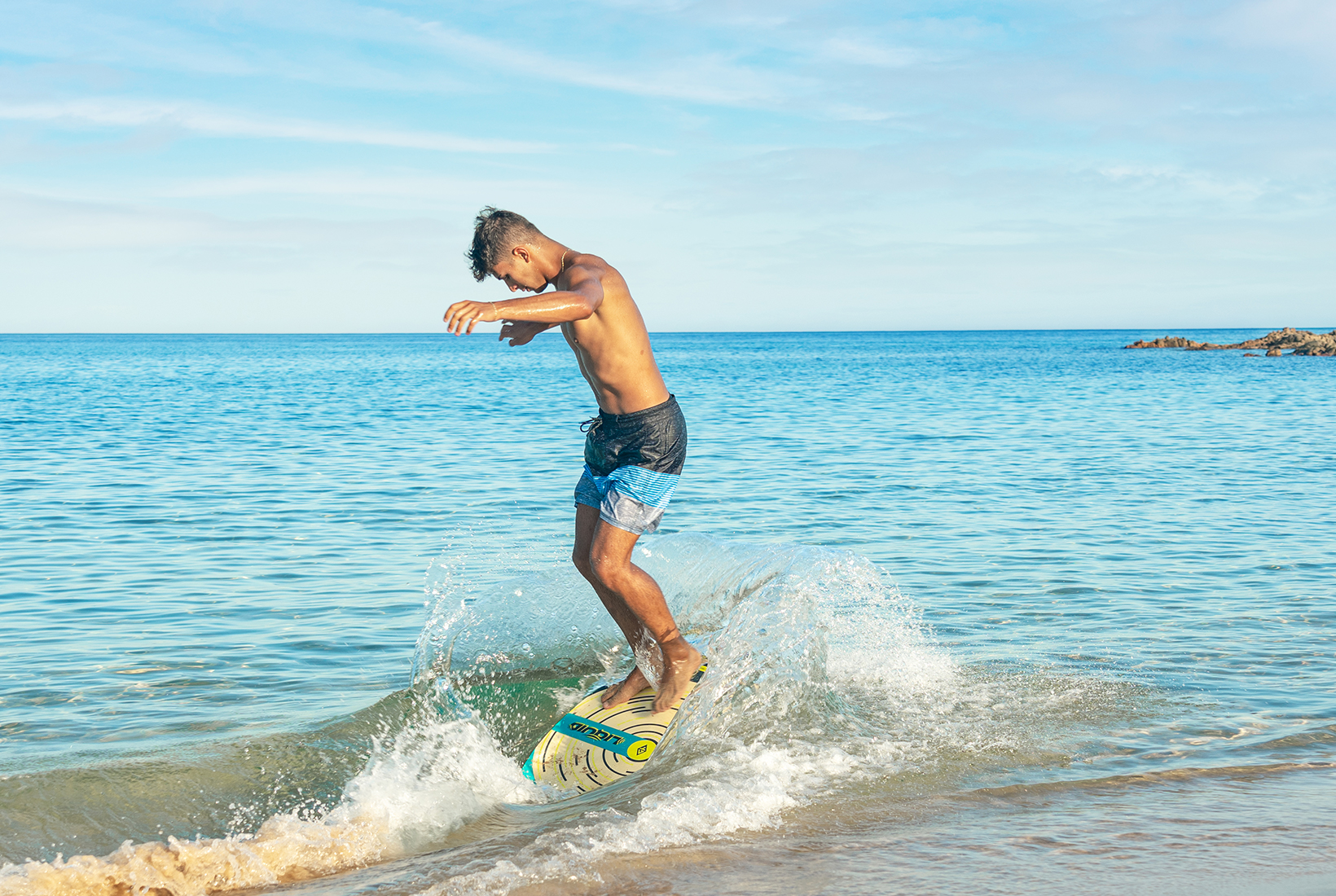 LIQUID 30 SKIM BOARD                                       